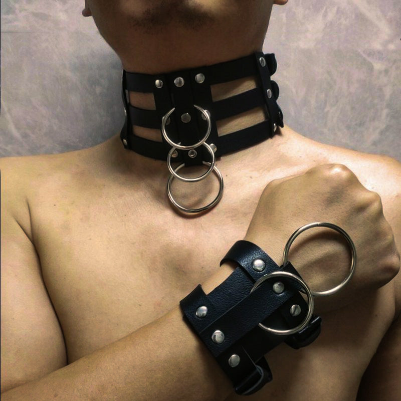 THE SPARTACUS MEN’S  LEATHER HARNESS AND GEARS